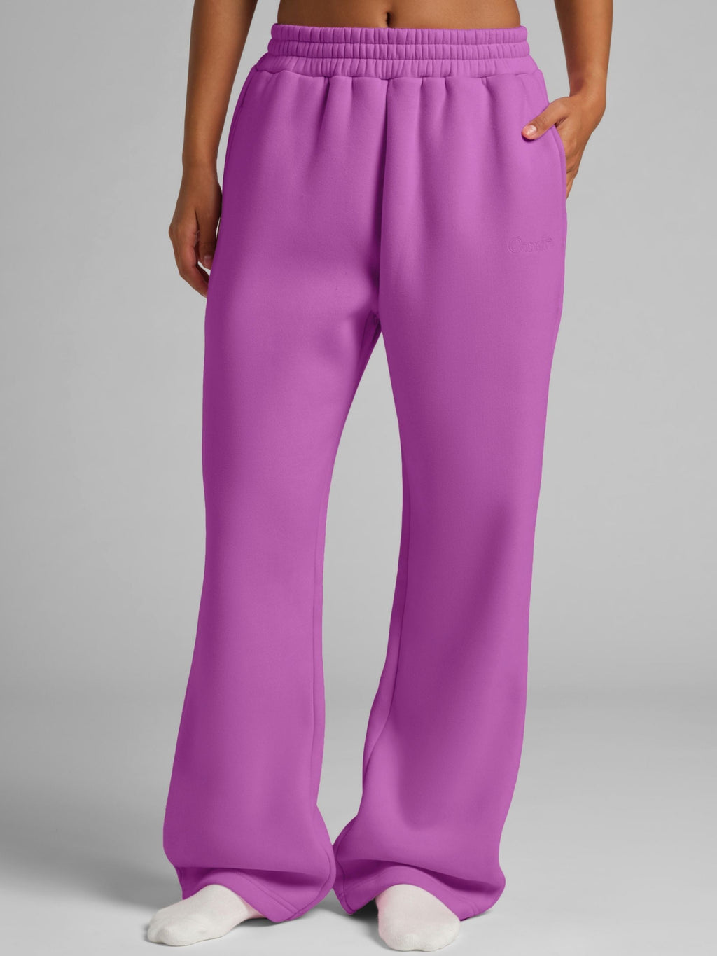 VIP Exclusive Signature Straight Leg Sweatpants