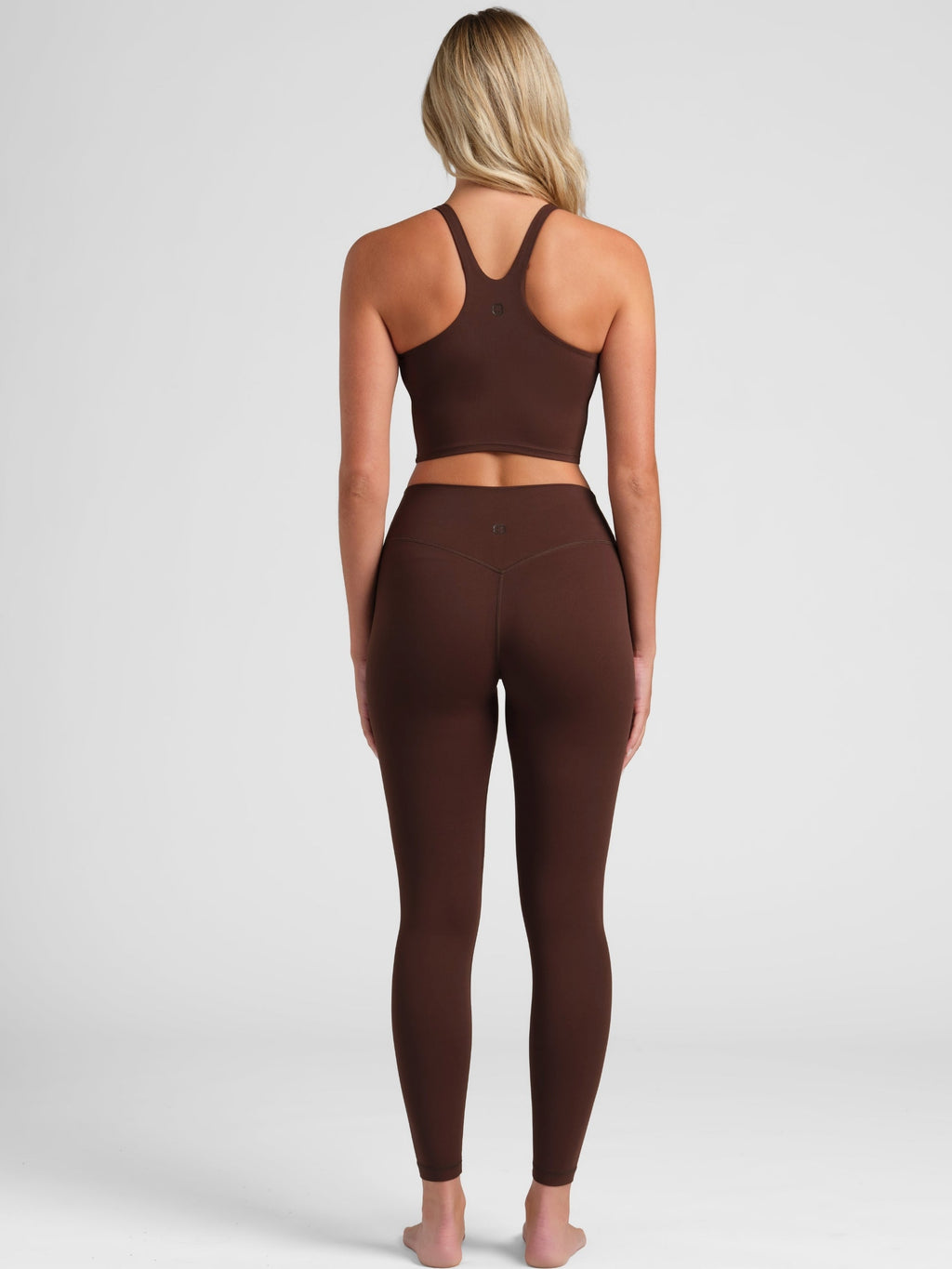 Noblezza PrimeCore™ V-Neck Crop Tank