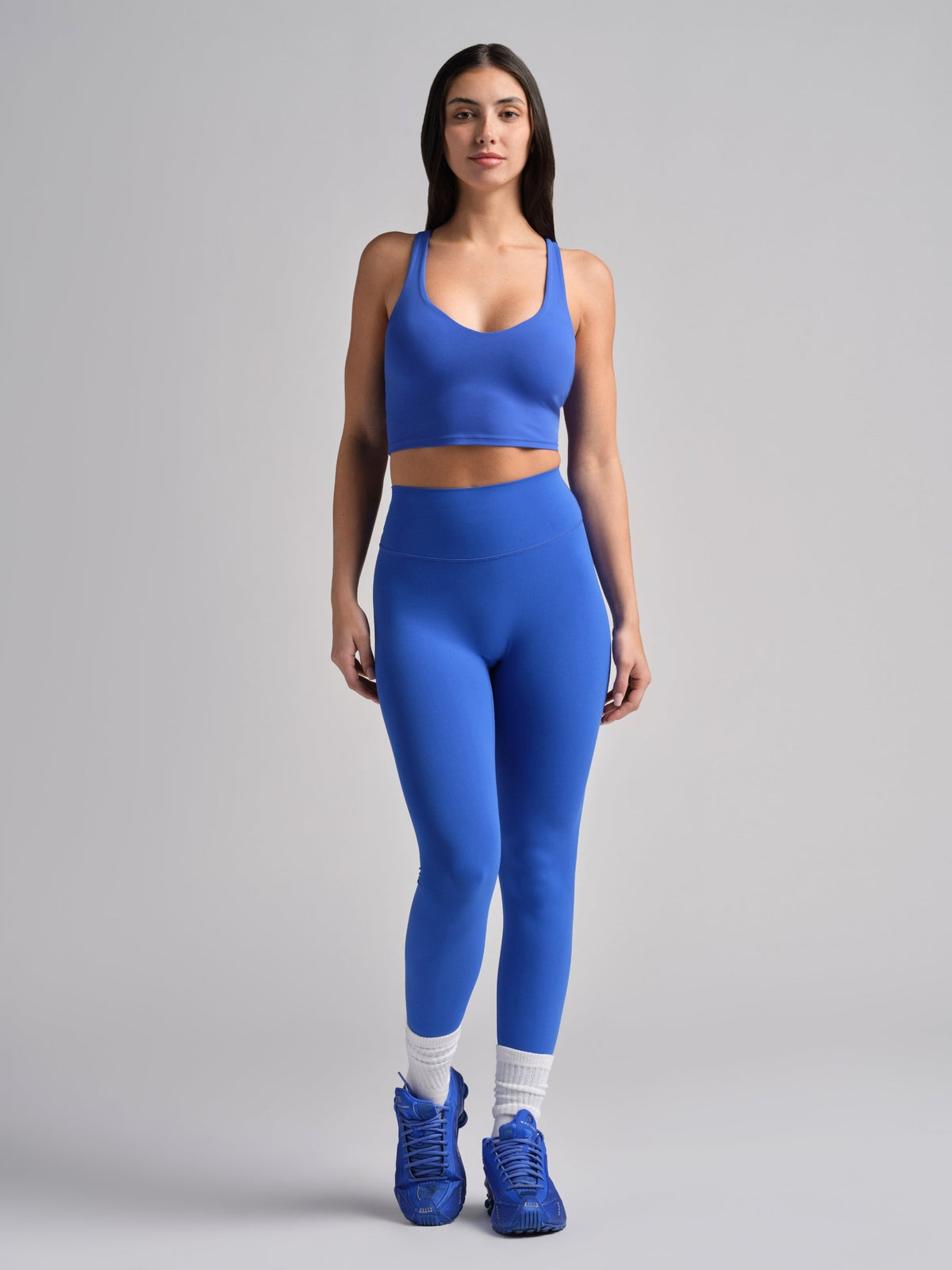 Noblezza PrimeCore™ V-Neck Crop Tank
