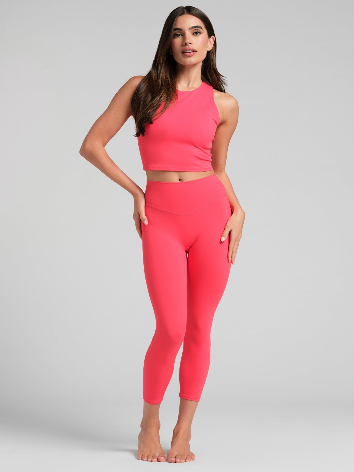 Noblezza PrimeCore™ 2.0 High Neck Crop Tank