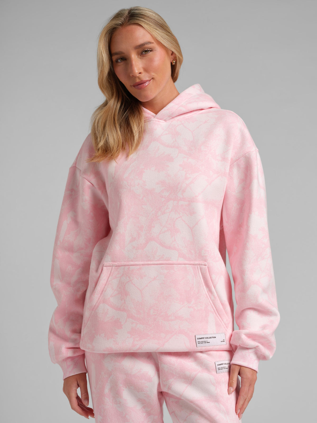 Camo Hoodie – Mega