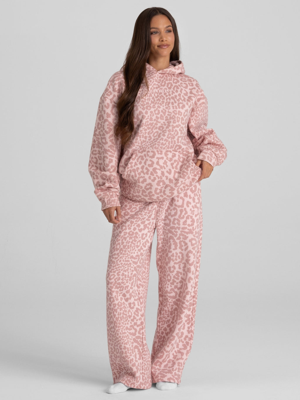 Signature Straight Leg Sweatpants