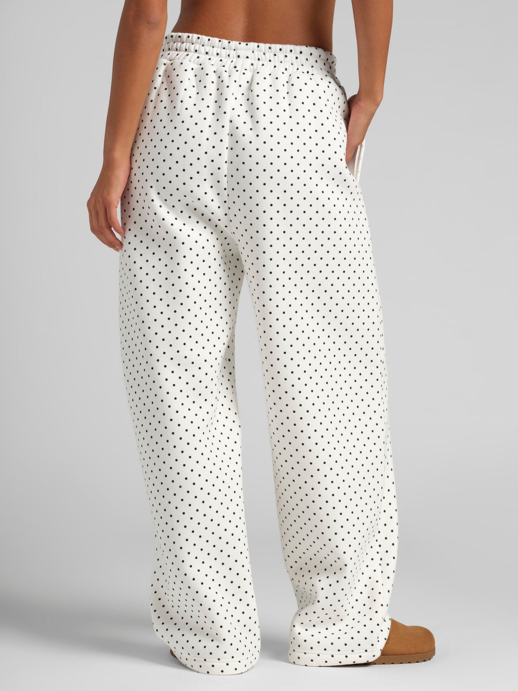 Minimalist Straight Leg Sweatpants
