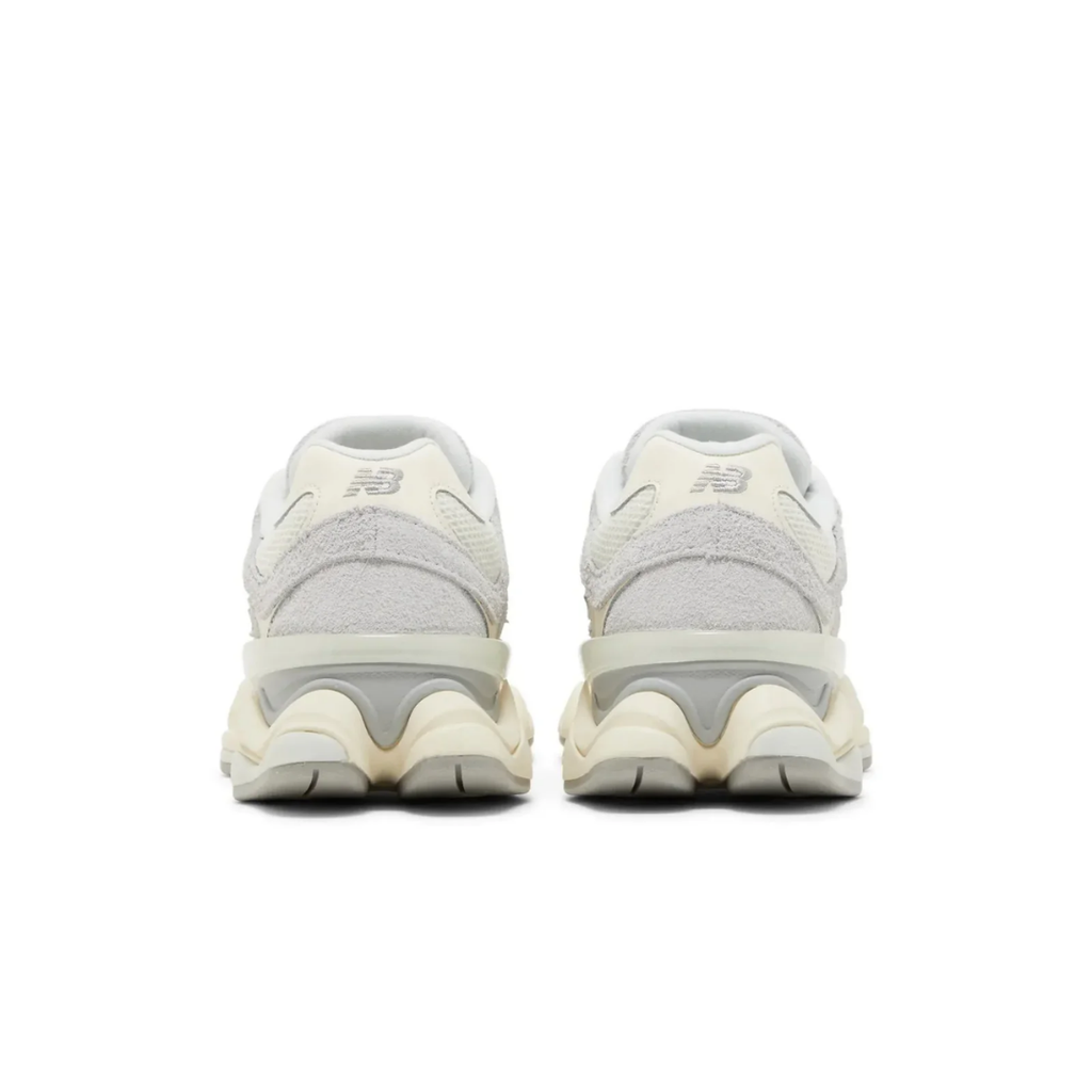 9060 Quartz Grey