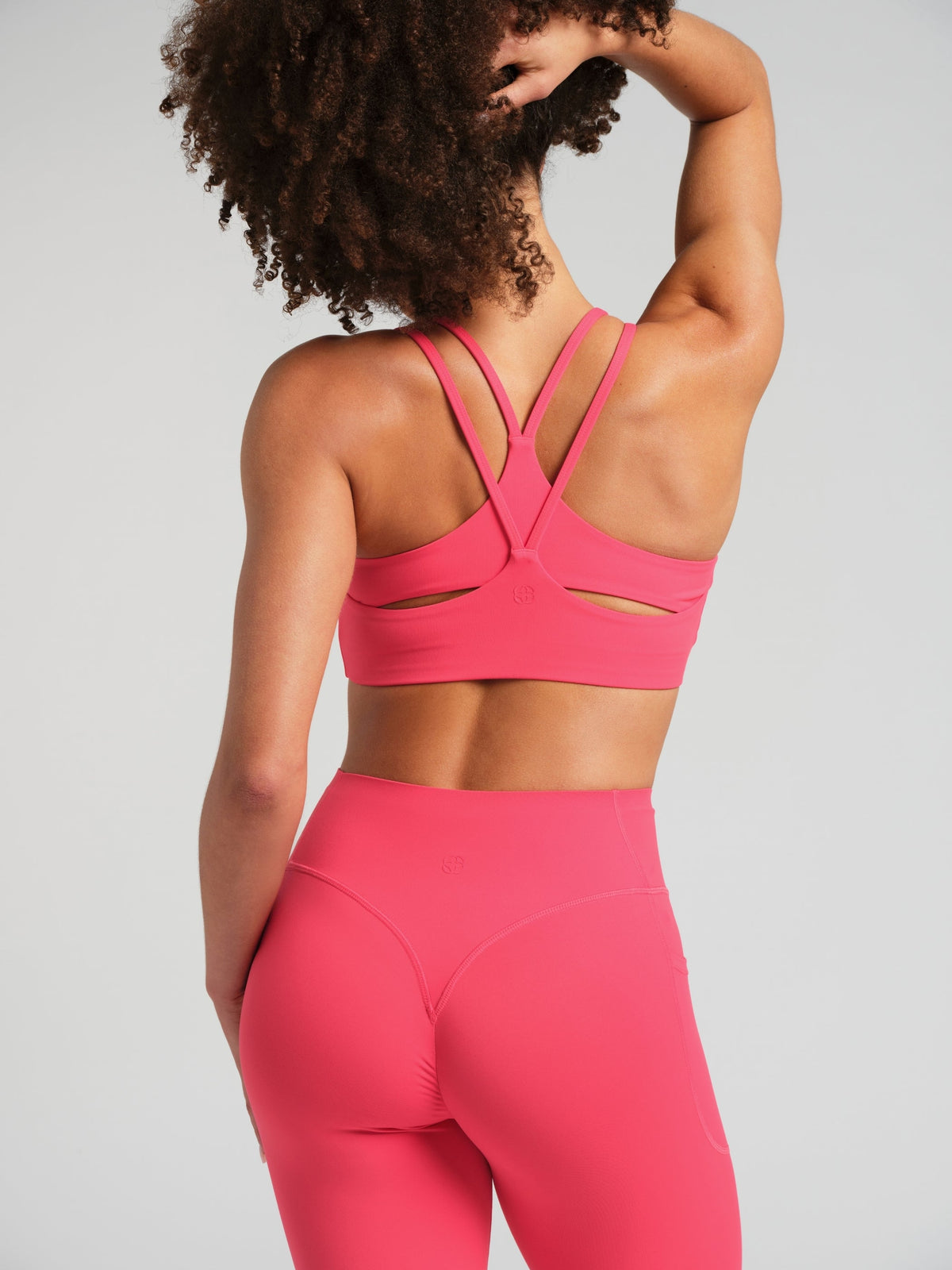 Noblezza PrimeCore™ 2.0 Cross Back Strappy Bra