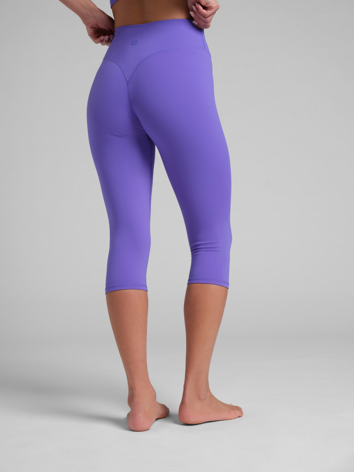 Noblezza PrimeCore™ 2.0 High-Waist Capri 18"