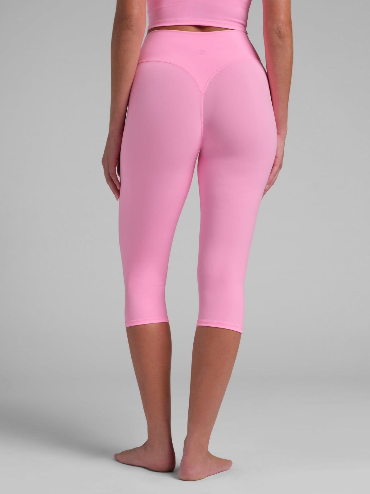 Noblezza PrimeCore™ 2.0 High-Waist Capri 18"