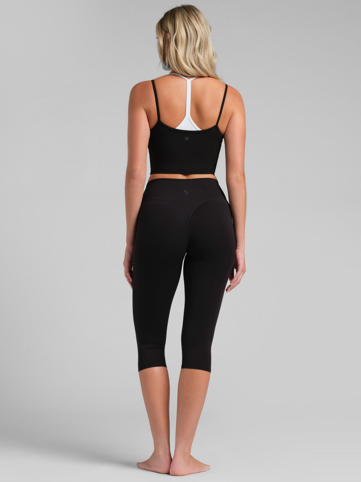 Noblezza PrimeCore™ 2.0 High-Waist Capri 18"