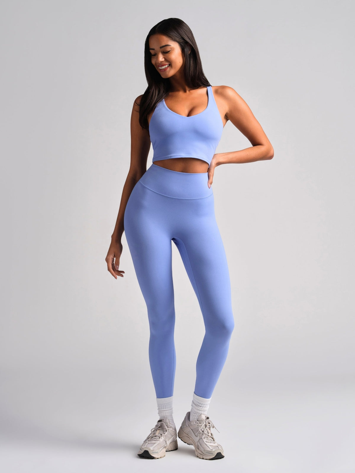 Noblezza PrimeCore™ V-Neck Crop Tank