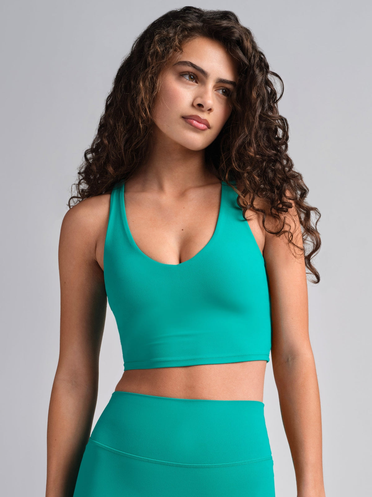 Noblezza PrimeCore™ V-Neck Crop Tank