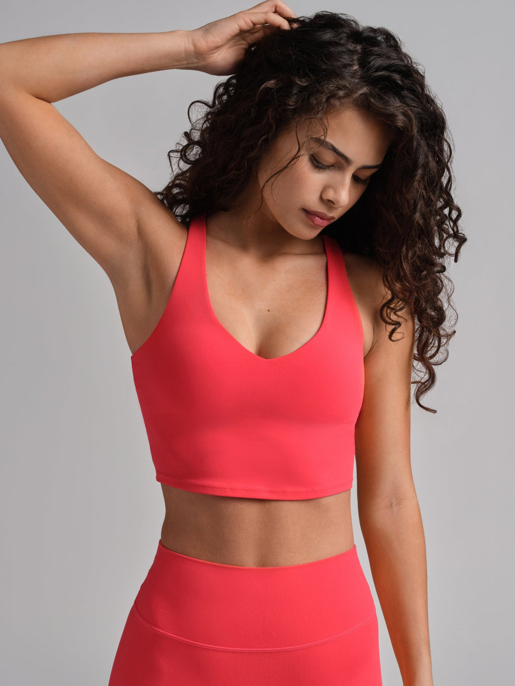 Noblezza PrimeCore™ V-Neck Crop Tank