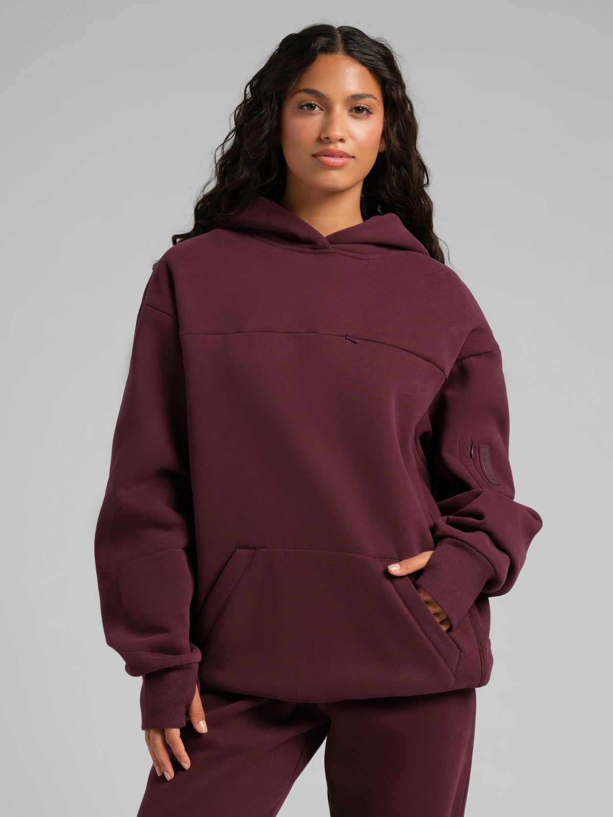 Explorer Travel Hoodie – Mega