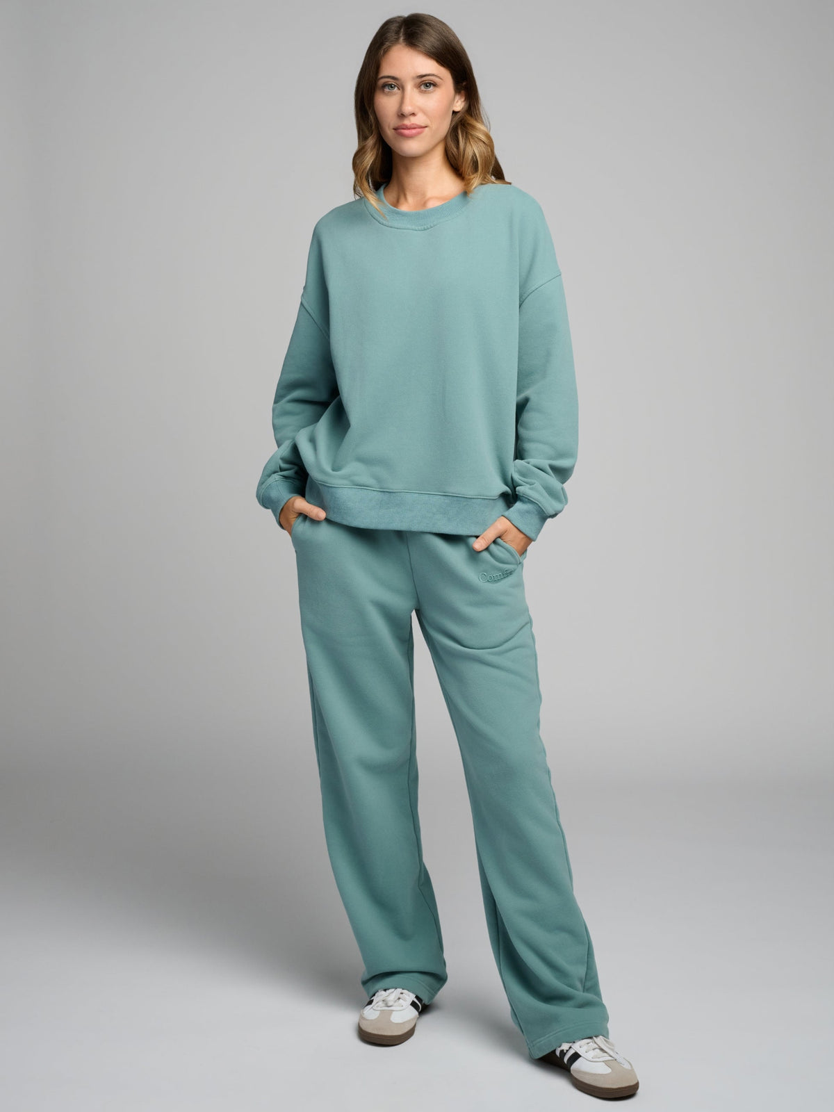 Halo Lightweight Straight Leg Sweatpants