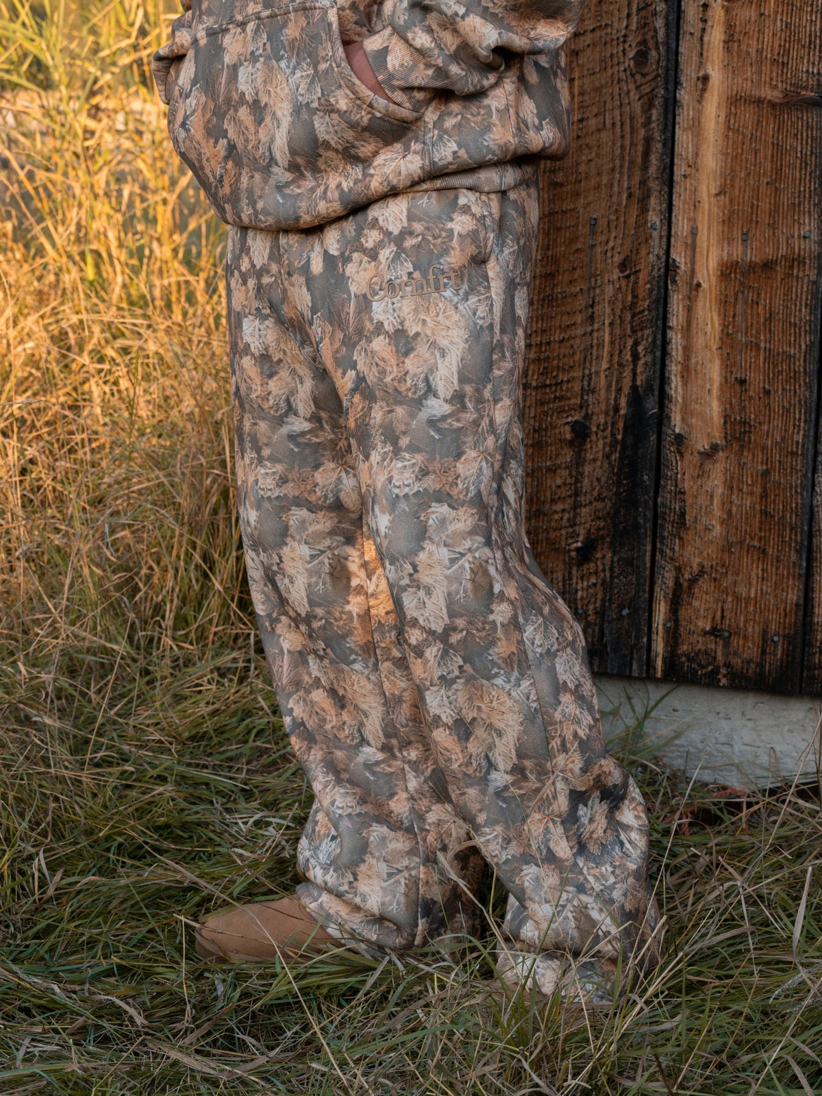 Minimalist Straight Leg Sweatpants